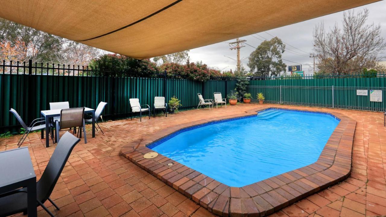 Forest Lodge Motor Inn & Restaurant Dubbo Eksteriør billede